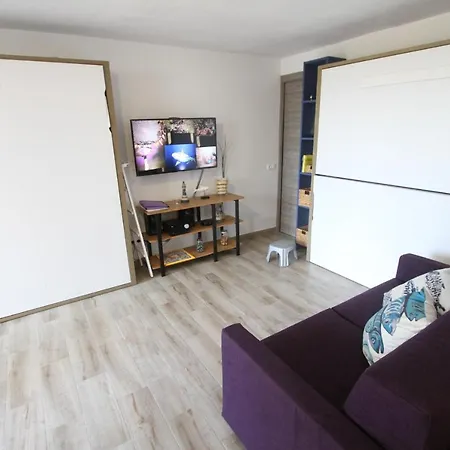 Studio Chipre Studio Apartment *